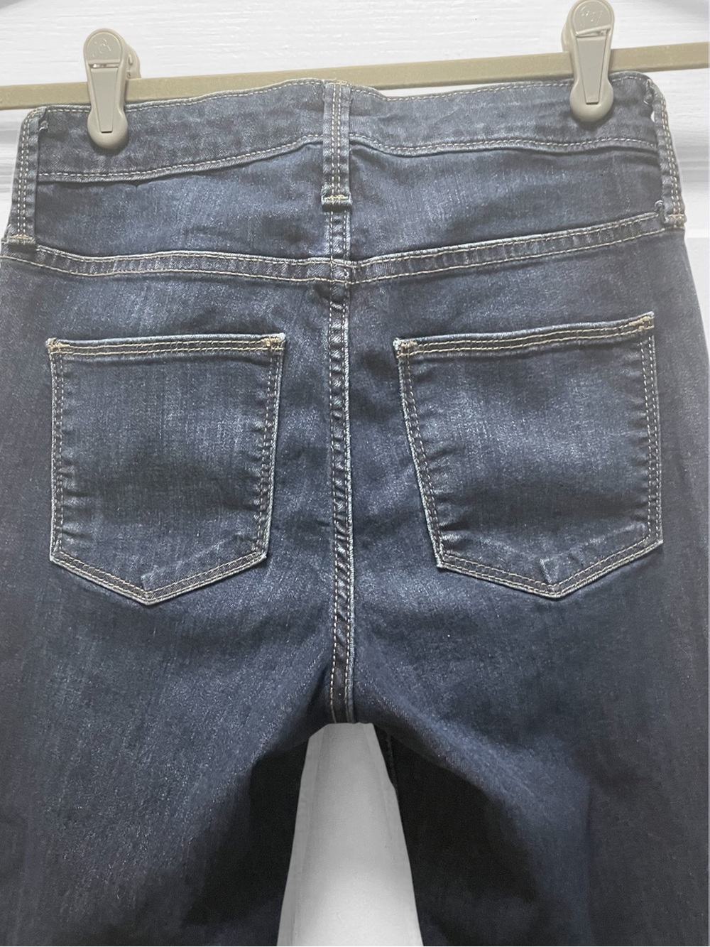 Universal Thread High Rise Skinny Jeans - Picture 4 of 11